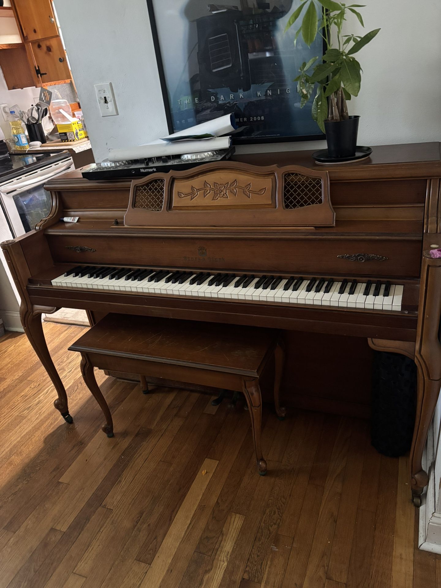 Story And Clark Piano