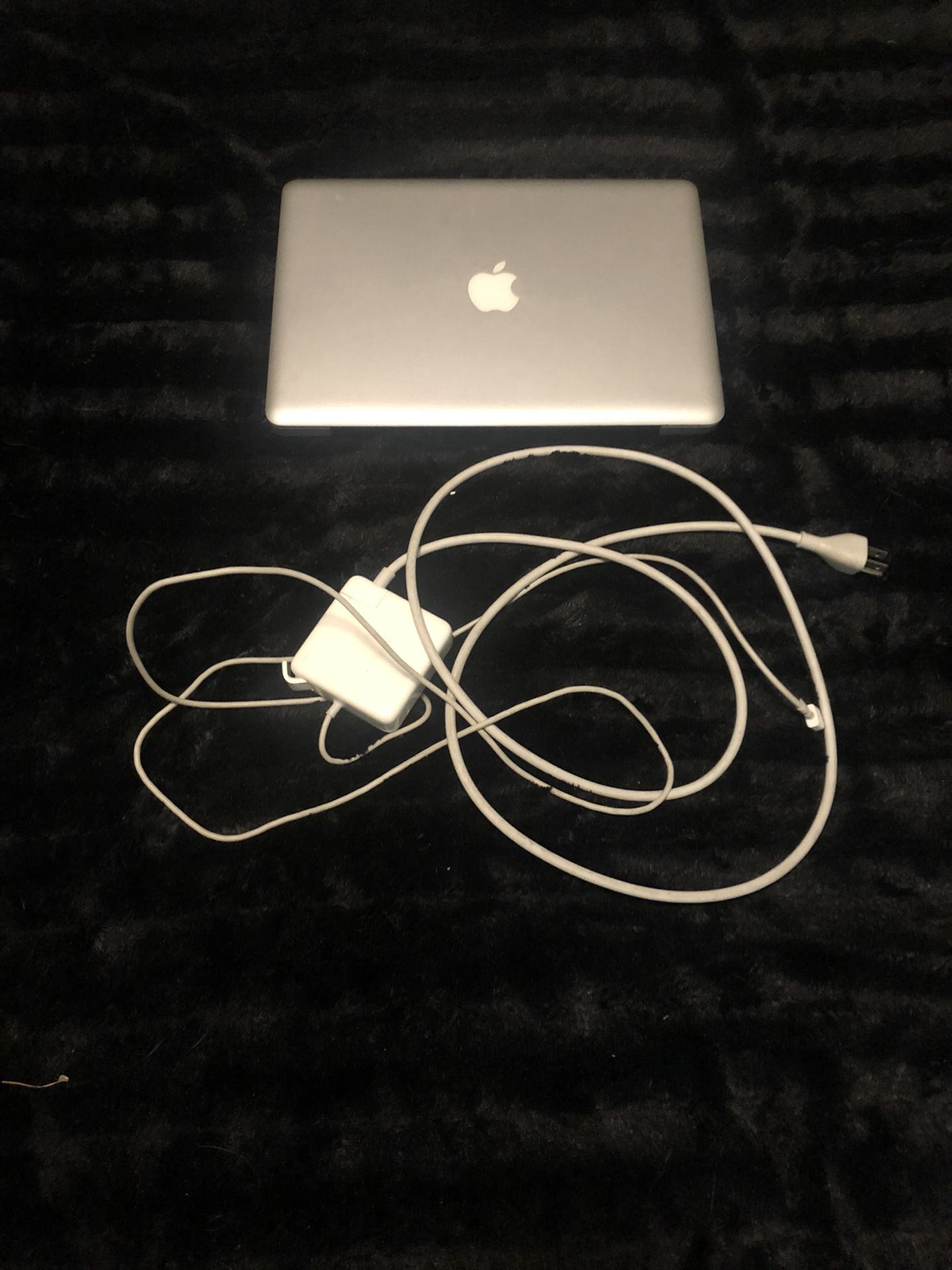 MacBook