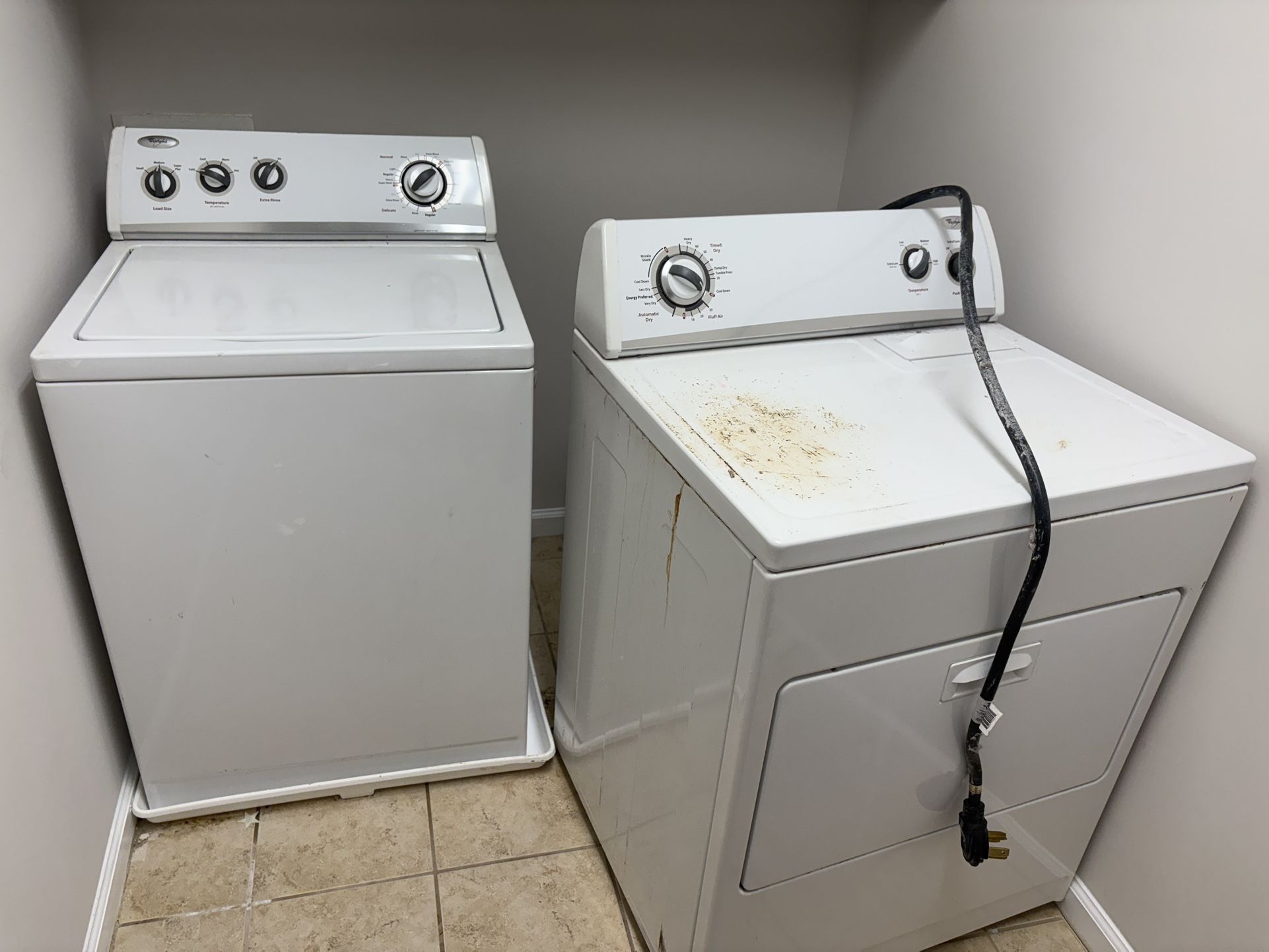 Whirlpool Washer And Dryer. Selling The Set.