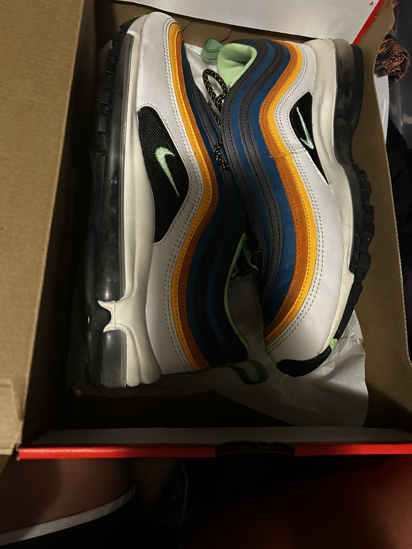 nike shoes men’s 9.5