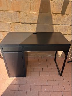 Dark Wood- work desk
