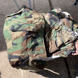 Pantalones Y Camisas Militares