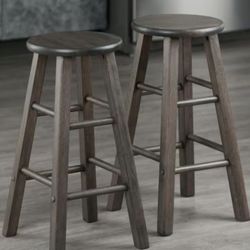 Set Of 2 Stools New 