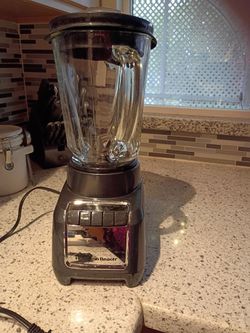 Hamilton Beach Blender with Glass pitcher