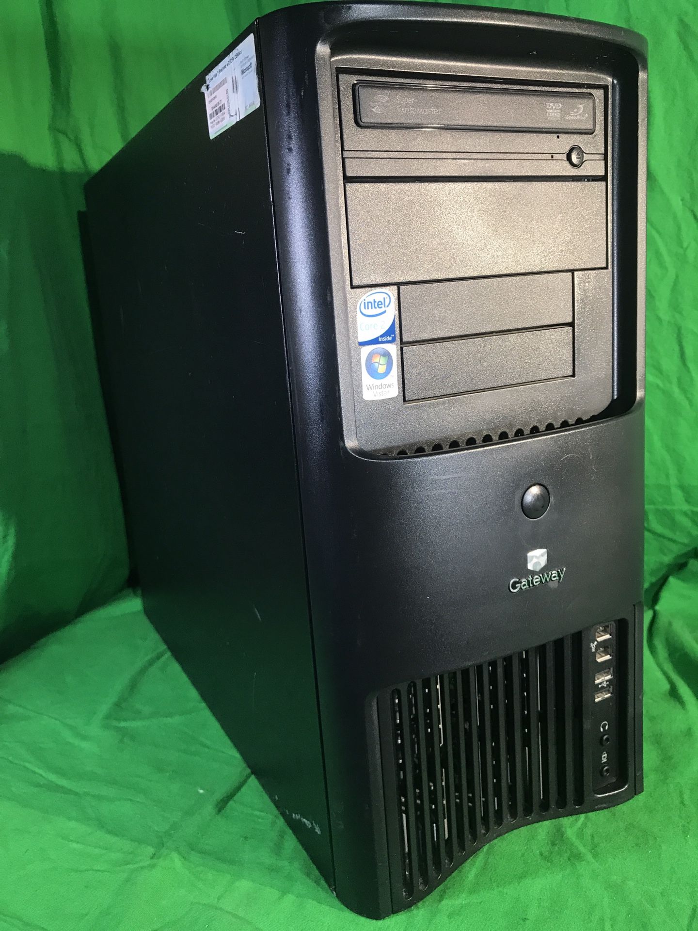 Gateway MPC ClientPro 7620 Intel Core 2 Quad Q9450 2.6Ghz 250GB Win 10