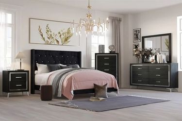 HUXLEY MASTER BEDROOM SET