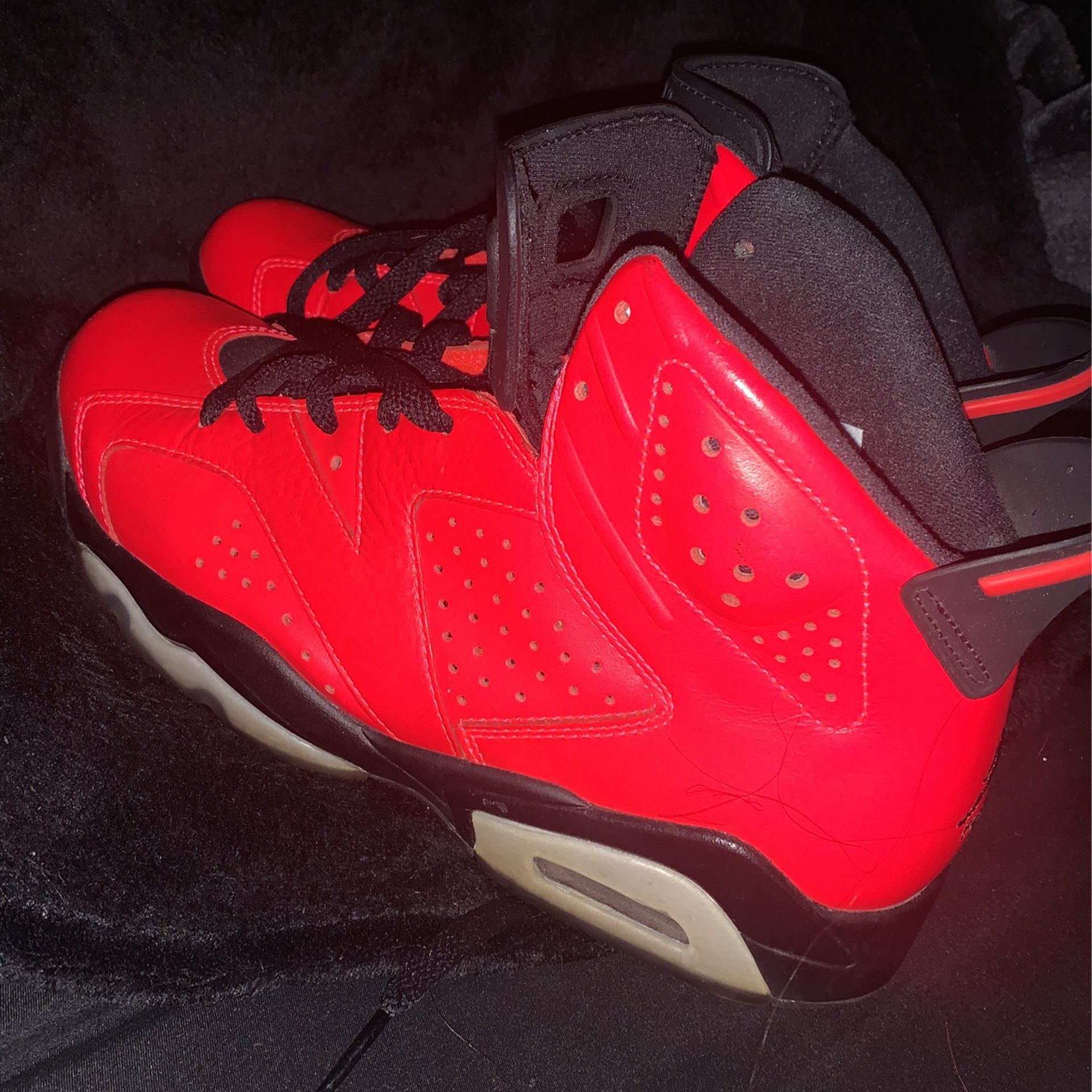 Infrared Jordan 6s