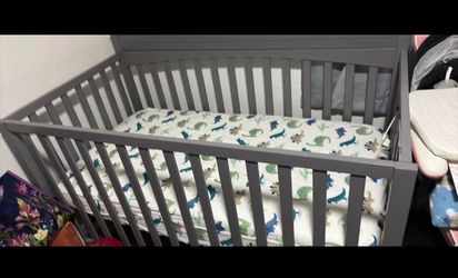 Baby crib