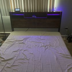 Bed Set For Sale With 4 Drawers Outlets And LED Lighting.