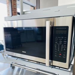 Galanz 1.7 Cu Ft Air Fry Over-The-Range Microwave !!!!  F33T