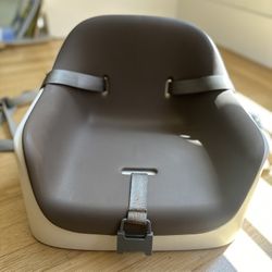 OXO Tot Nest Booster Seat - Brown