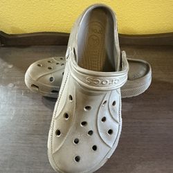 CROCS Classic Clogs Unisex Light Brown Men's Size 7, Women's Size 9