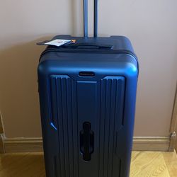 Traveler’s Choice Trunk Suitcase