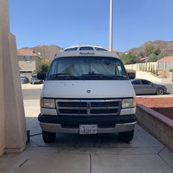 1998 Dodge Roadtrek