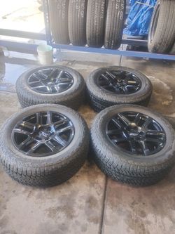 OEM 20" 2026 CHEVY RIMS AND TIRES 275/60R20