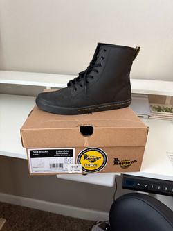Dr. Martens womens boots size 9