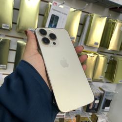 iPhone 14 Pro Max – 128GB – Gold – Unlocked - Only $450 – Premium Deal! 
