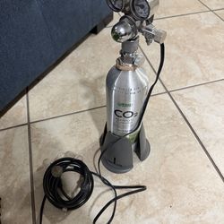 CO2 Fish Tanks Set up