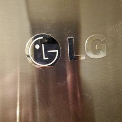 LG