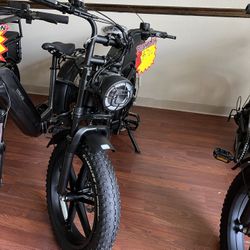 USED, FULLY ASSEMBLED TST® R002 20'' 1500W Full Suspension Moped-style Electric Bike (BLACK)