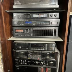 Kenwood Stereo System 