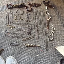 Costume Jewelers Chains And Bracelets Lot 2 