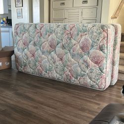 twin size bed and frame