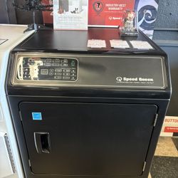 Speed Queen Gas Dryer DF7 In Black