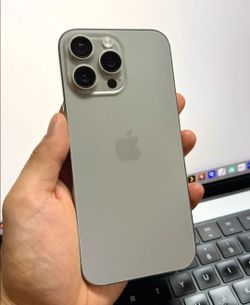 iPhone 16 Pro Max Unlocked 256GB