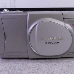 Vintage Olympus D-510 Zoom Digital Camera - Tested Working