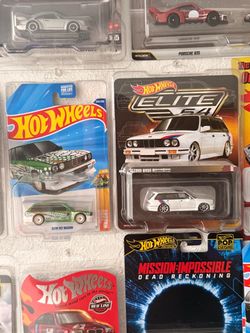 Hot Wheels BMW Wagon’s- STH & Elite 64