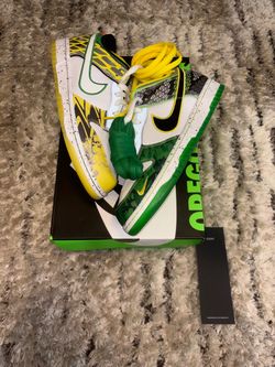 Nike Dunk Low University Of Oregon Away Size 9.5 100% Authentic