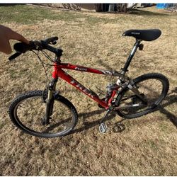 Trek Bicycle With Fox Shock