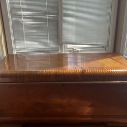 Lane Cedar Chest