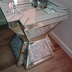 ACME Round Hourglass Pedestal Table