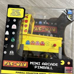 NWT PAC-MAN Mini Arcade Pinball 