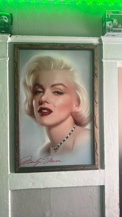 Marilyn Monroe painting