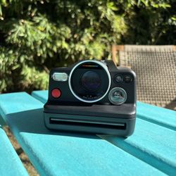 Polaroid I-2 Instant Analog Camera - Autofocus 3-Lens System - Manual + Auto modes - Good Condition