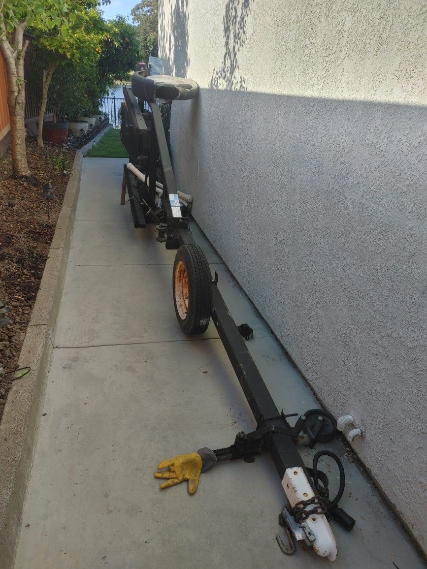 Little Dude Boat Trailer