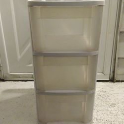 Sterilite 3 Drawer Plastic Storage