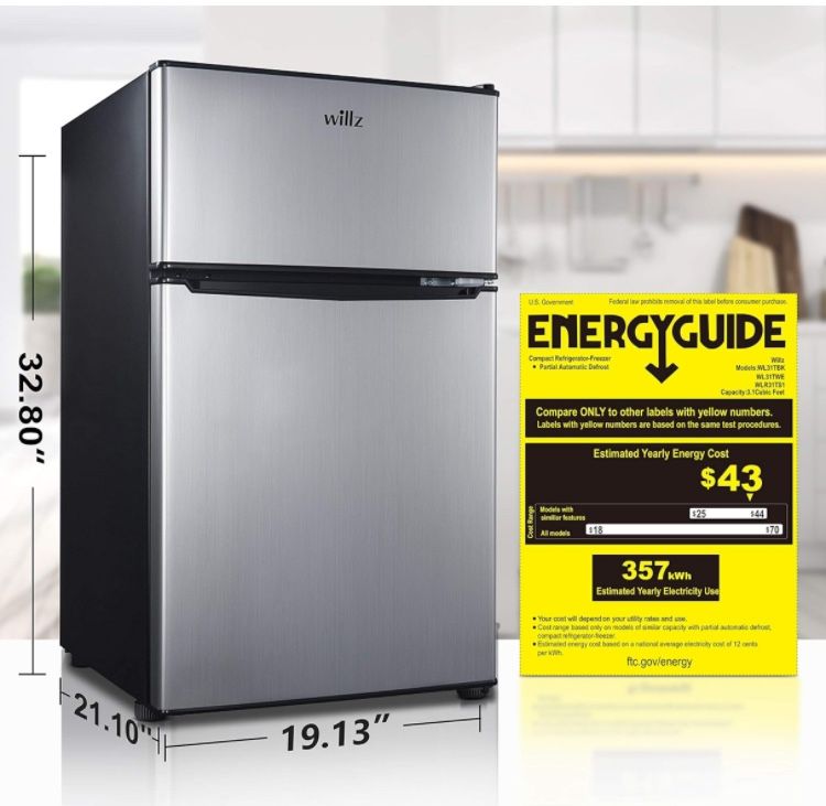 Willz Compact 2-door Refrigerator / Freezer 3.1cu.ft.