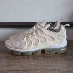 Nike Air VaporMax Plus Men's Shoes Size 9.5
