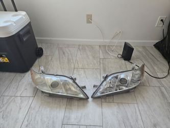Head ligths toyota camry