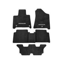 NEW Floor Mats | Hyundai Santa Fe