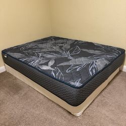 Queen Size Mattress $ Spring Box