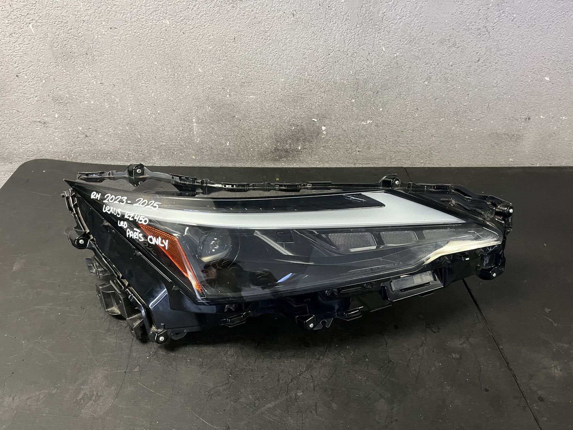 2023-2024-2025 LEXUS RZ RIGHT LED HEADLIGHT PARTS ONLY OEM USED