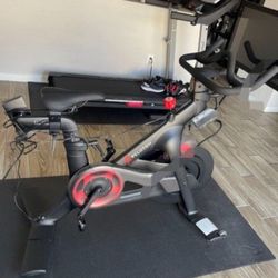Peleton Bike