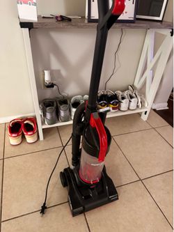 Cleanview Compact Vacuum
