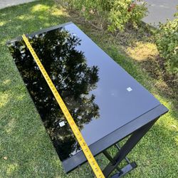 40$$ Really Nice Desk 