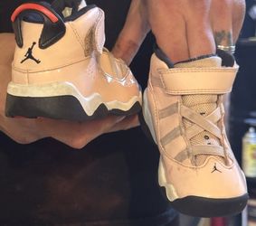 Nike Jorden  pink toddler shoe